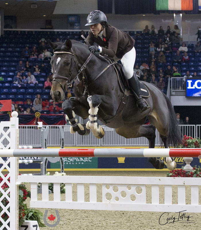 Sierra Mark Holds Steady to Win the 2019 National 1.40m Junior/Amateur Jumping Championship